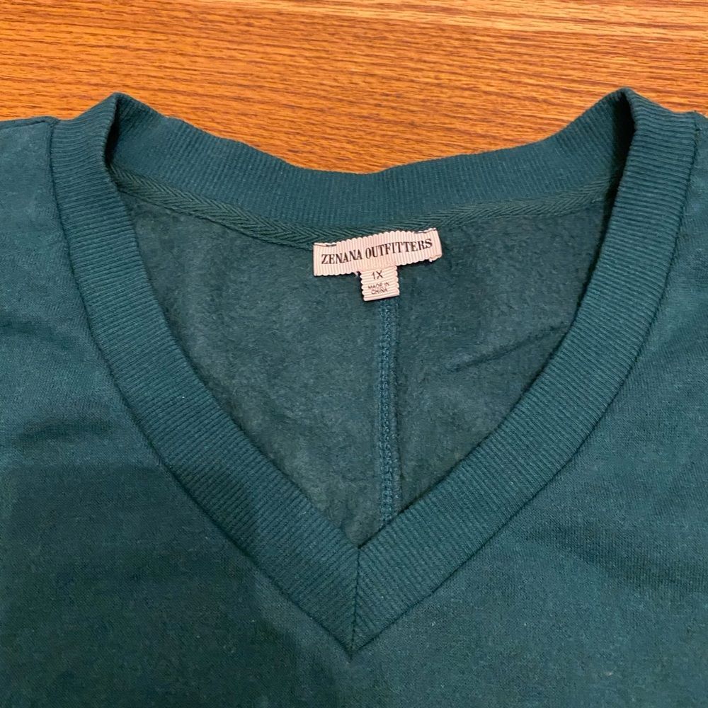 Zenana Green Long Sleeve Oversized Tunic Sweatshirt with Pockets - Picture 6 of 10